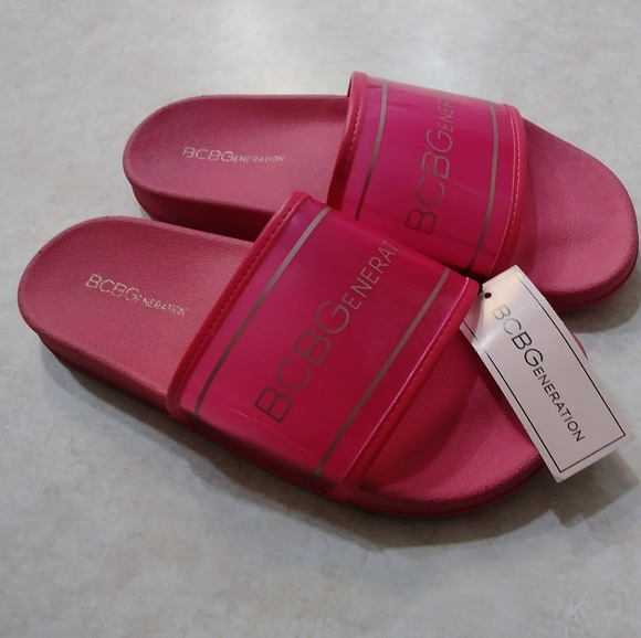 BCBG pink Slides NWT - Picture 1 of 6